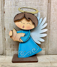 Load image into Gallery viewer, Christmas Angels  - Unpainted &amp; Unassembled