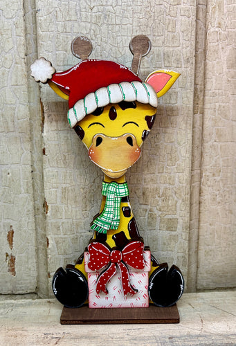 Christmas Giraffe   - Unpainted & Unassembled