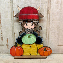 Load image into Gallery viewer, Fall Pumpkin Highland Cows - Unpainted &amp; Unassembled