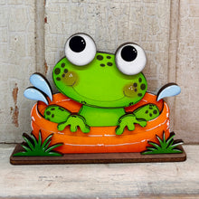 Load image into Gallery viewer, Summer Frogs  - Unpainted &amp; Unassembled