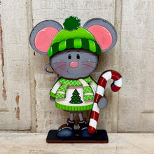 Load image into Gallery viewer, Christmas Mice - Unpainted &amp; Unassembled