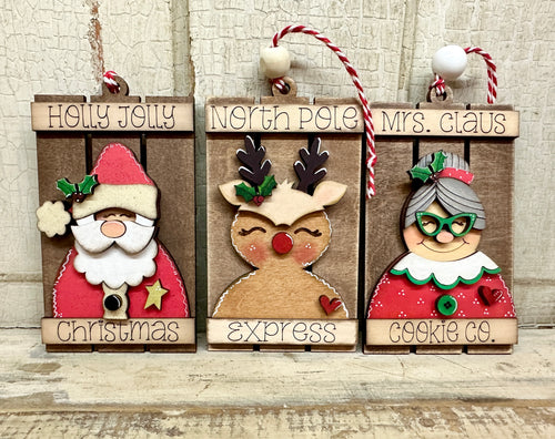 North Pole Pallet Ornament  - Unpainted