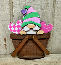 Load image into Gallery viewer, Valentine &amp; St. Patrick&#39;s Day TINY Basket Inserts - Unpainted