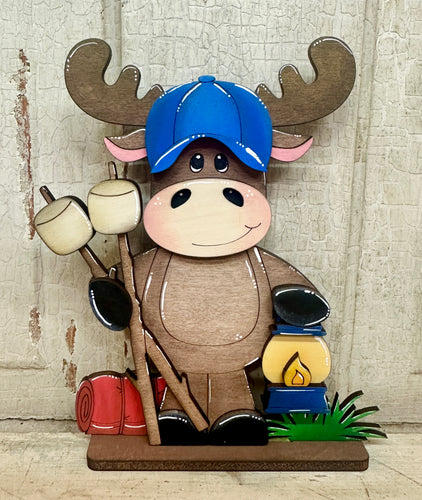 Camping Moose Shelf Sitter - Unpainted
