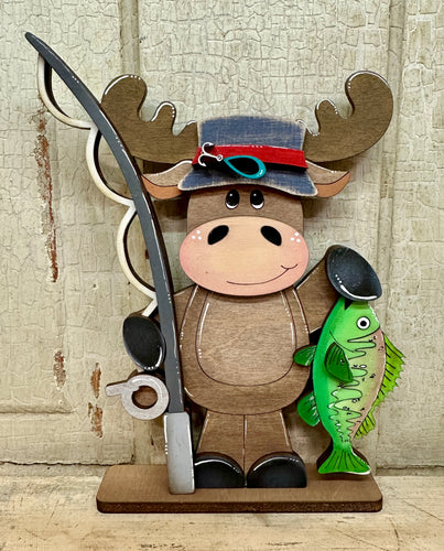Fishing Moose Shelf Sitter - Unpainted