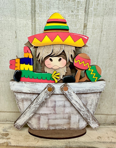 Cinco De Mayo Highland Cow Basket - Unpainted