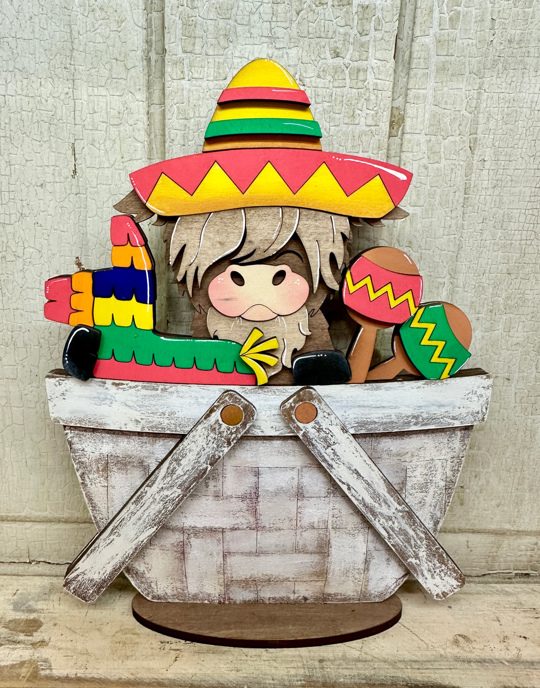 Cinco De Mayo Highland Cow Basket - Unpainted