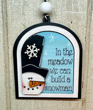 Load image into Gallery viewer, HOT New Item! Mini Arch Frames for Inserts - Unpainted